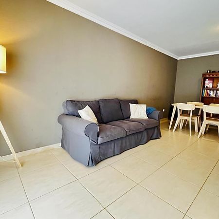 Marta Apartment - Balcony, Patio, Pool フェレル エクステリア 写真
