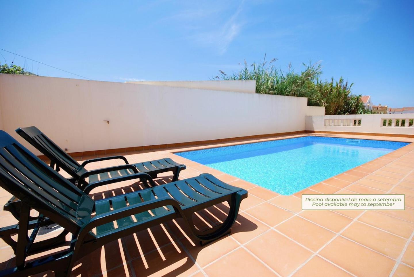 Marta Apartment - Balcony, Patio, Pool フェレル エクステリア 写真